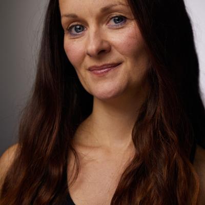 Lydia Headshots 4
